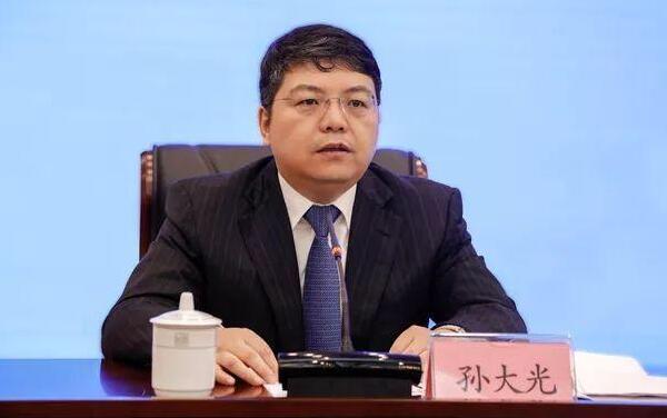 孫大光簡歷：陜西省委常委、宣傳部部長孫大光，曾任廣西黨委常委、宣傳部部長，南寧市長，崇左市長