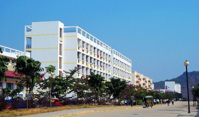 廣西城市職業大學校園環境圖片
